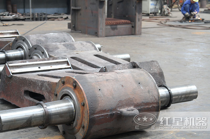 红星机器颚式破碎机的部件 红星机器颚式破碎机的部件