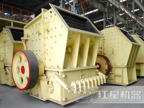 单段破碎机侧面图