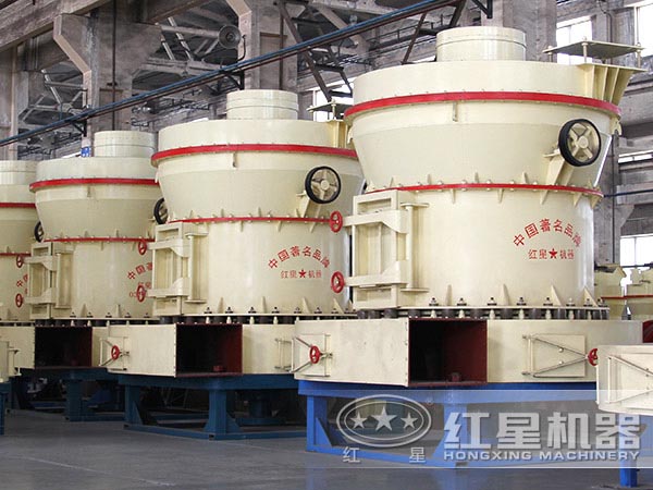 雷蒙磨粉机展示 雷蒙磨粉机展示