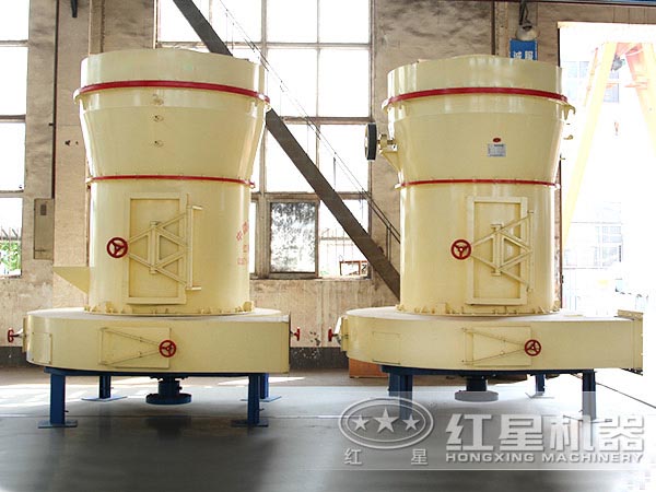 雷蒙磨粉机现场 雷蒙磨粉机现场